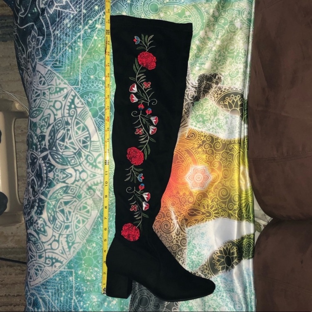 NIB Over the Knee Floral Embellished Suede Boots - Picture 10 of 11